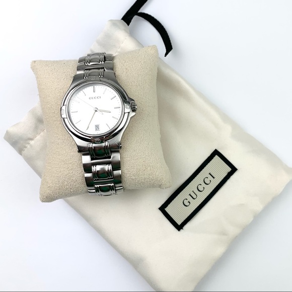 Gucci 9040M Watch - Picture 2 of 7